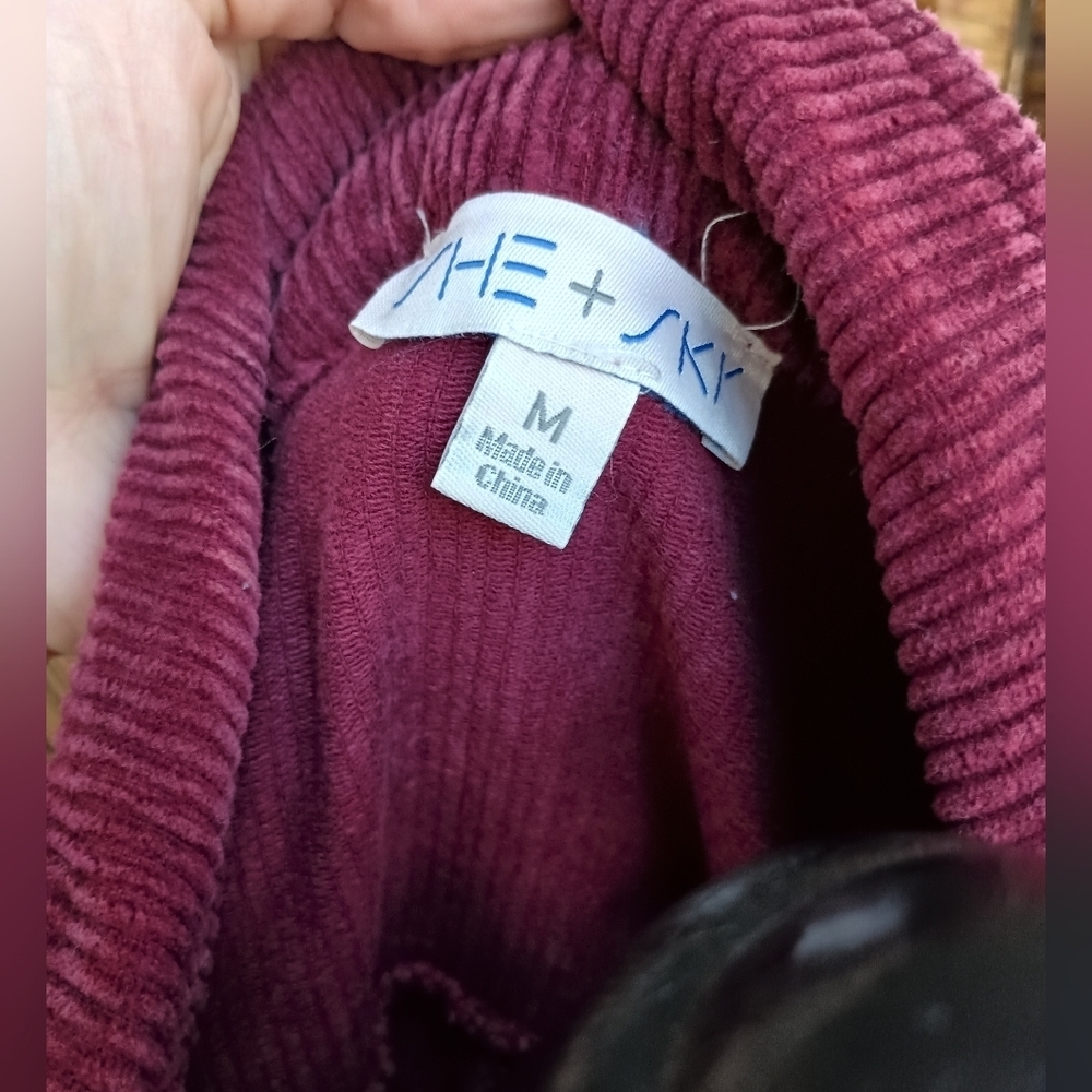 She + Sky Women's 100% Cotton Maroon Corduroy Shacket_ Med - Picture 9 of 10